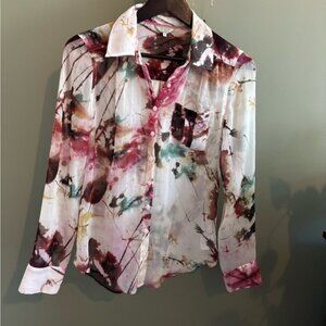 143.) Guess / Multicolor / Semi Sheer / Button Down / Blosue